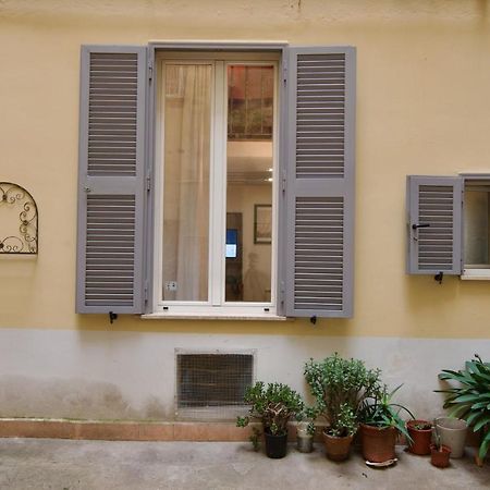 Major Sisters, Holiday Home In The Heart Of Rome Bagian luar foto