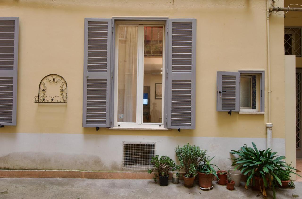 Major Sisters, Holiday Home In The Heart Of Rome Bagian luar foto