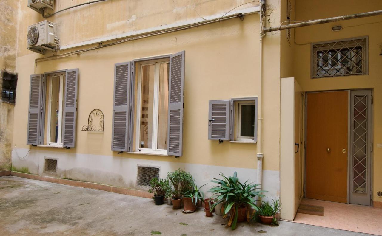 Major Sisters, Holiday Home In The Heart Of Rome Bagian luar foto