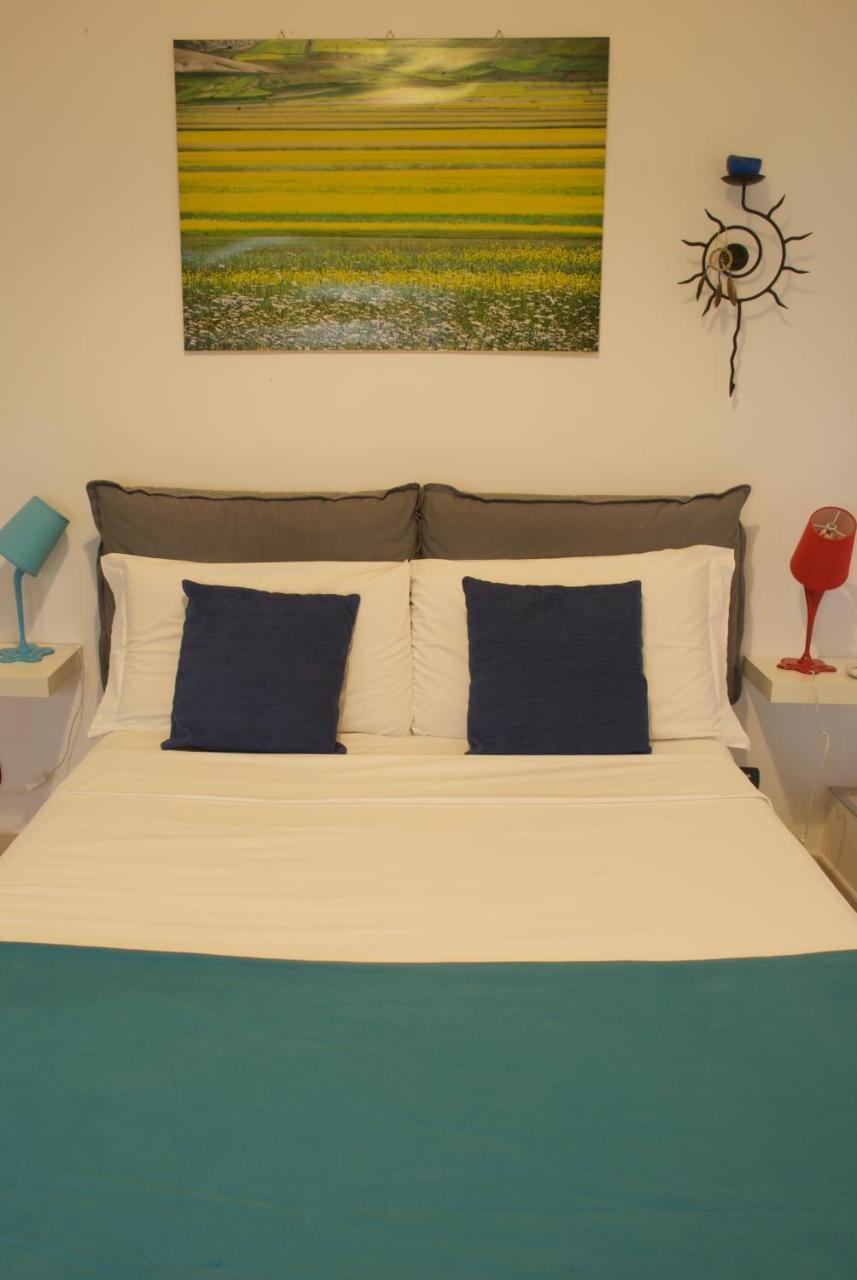 Major Sisters, Holiday Home In The Heart Of Rome Bagian luar foto