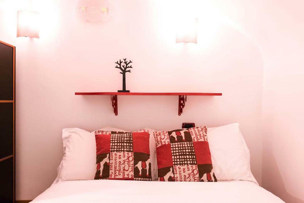 Major Sisters, Holiday Home In The Heart Of Rome Bagian luar foto